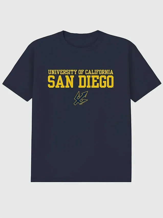 T-shirt con grafica “Legacy” dell’Università della California di San Diego
