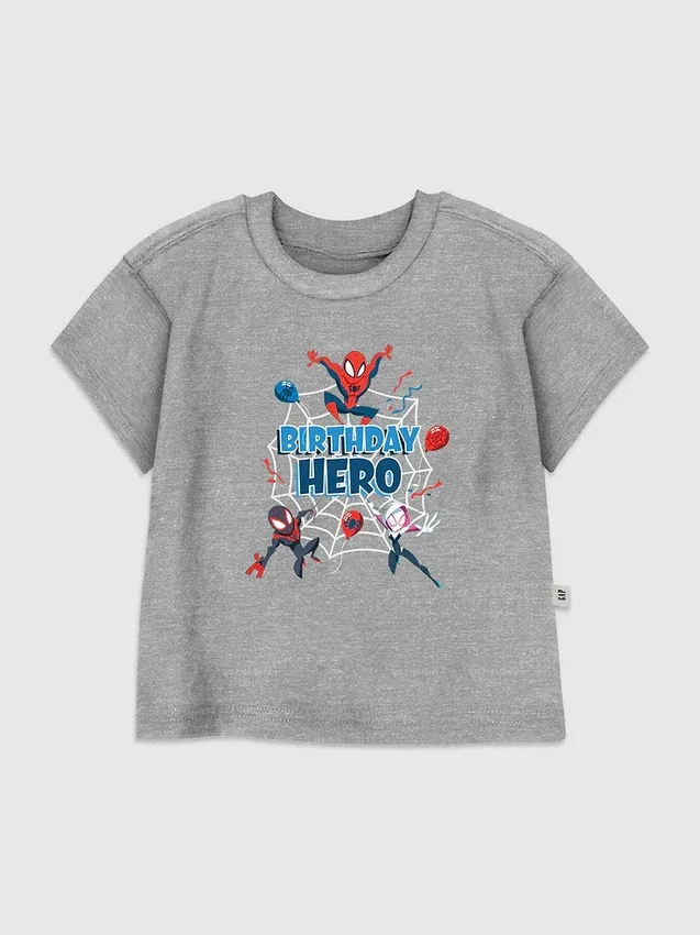 T-shirt con grafica “Spider-Man Birthday Hero” per bambini piccoli