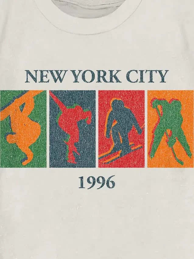 T-shirt con grafica vintage "Sport invernali" per bambini
