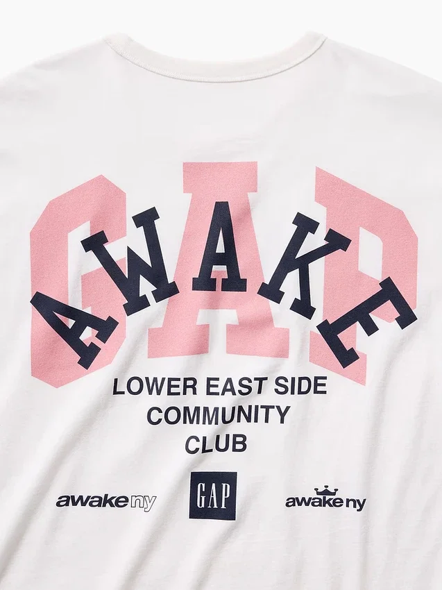 T-shirt con logo dal taglio comodo GAP × Awake Ny