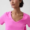 T-shirt con scollo a V in cotone biologico Vintagesoft