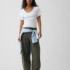 T-shirt con scollo rotondo a costine