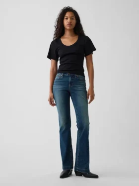 T-shirt con scollo rotondo a costine