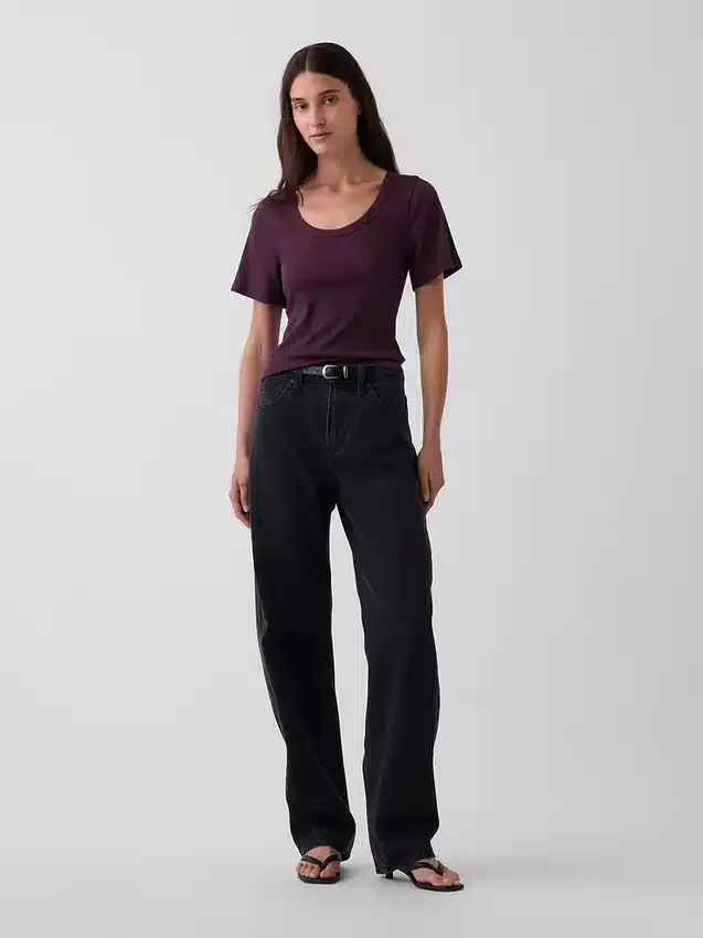 T-shirt con scollo rotondo a costine