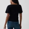 T-shirt con scollo rotondo a costine