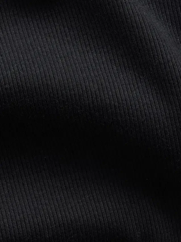 T-shirt con scollo rotondo a costine