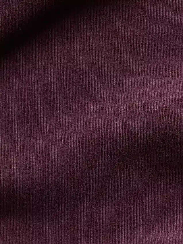 T-shirt con scollo rotondo a costine