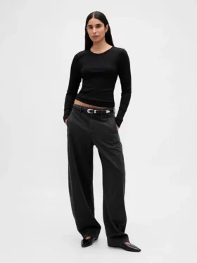 T-shirt corta moderna a costine