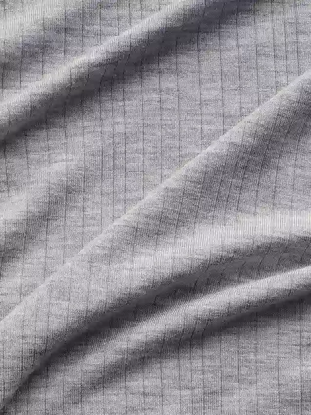 T-shirt da pigiama in modal a costine morbidissima