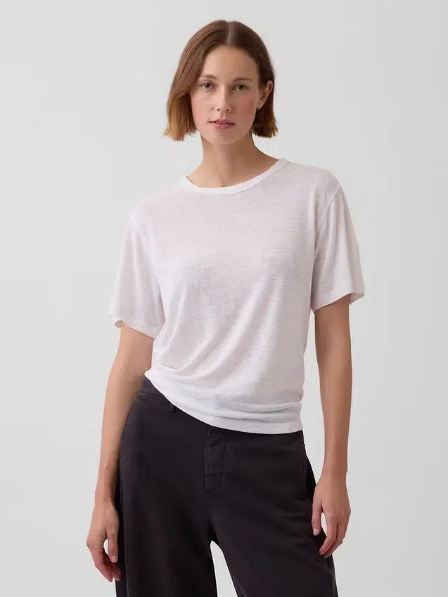 T-shirt dal taglio comodo in misto lino