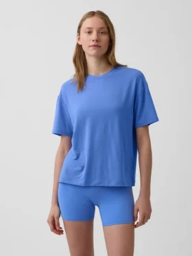 T-shirt GapFit Breathe dal taglio morbido