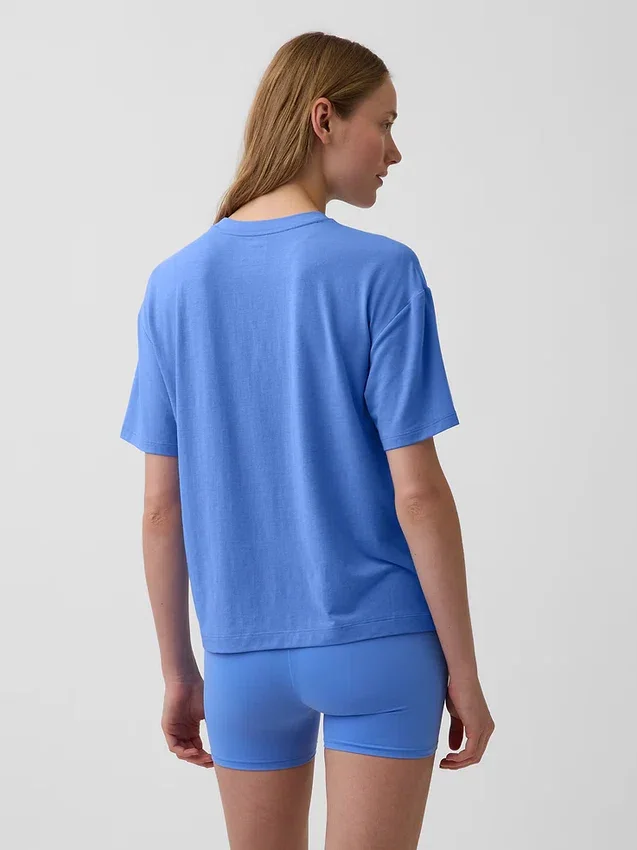 T-shirt GapFit Breathe dal taglio morbido