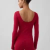 T-shirt GapFit Smooth con scollo a barchetta
