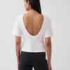T-shirt Gapstudio con scollo rotondo e tasca sul retro