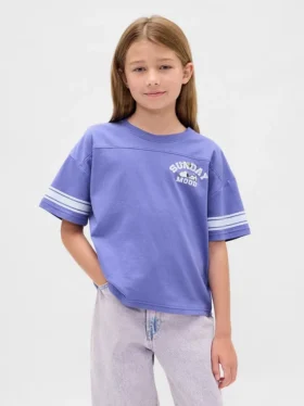 T-shirt grafica oversize per bambini