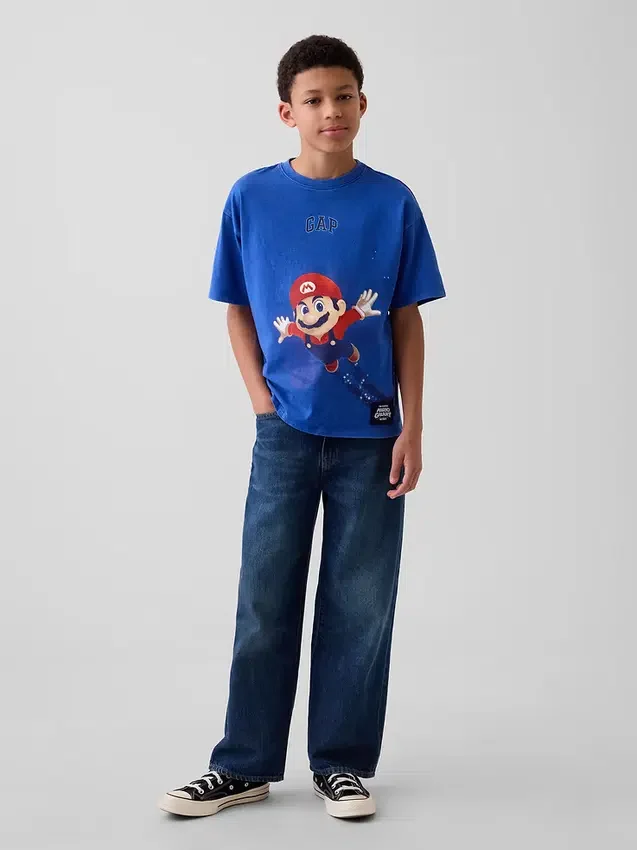 T-shirt grafica per bambini Super Mario dal taglio comodo