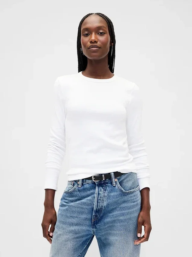 T-shirt moderna a girocollo