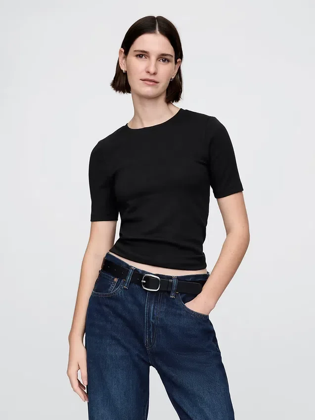 T-shirt moderna a girocollo