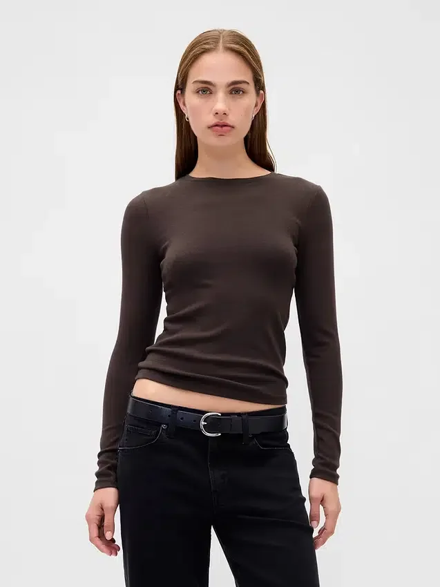T-shirt moderna a girocollo