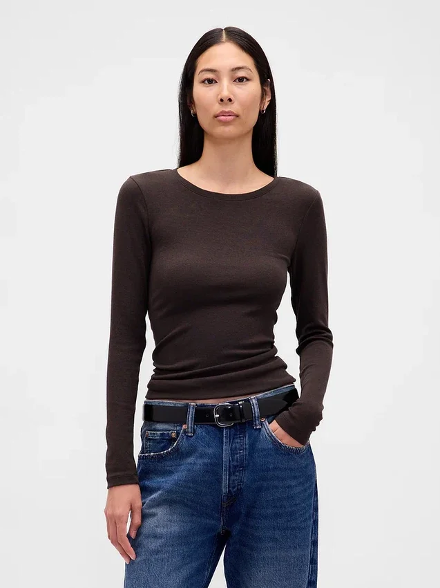 T-shirt moderna a girocollo