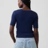 T-shirt moderna a girocollo
