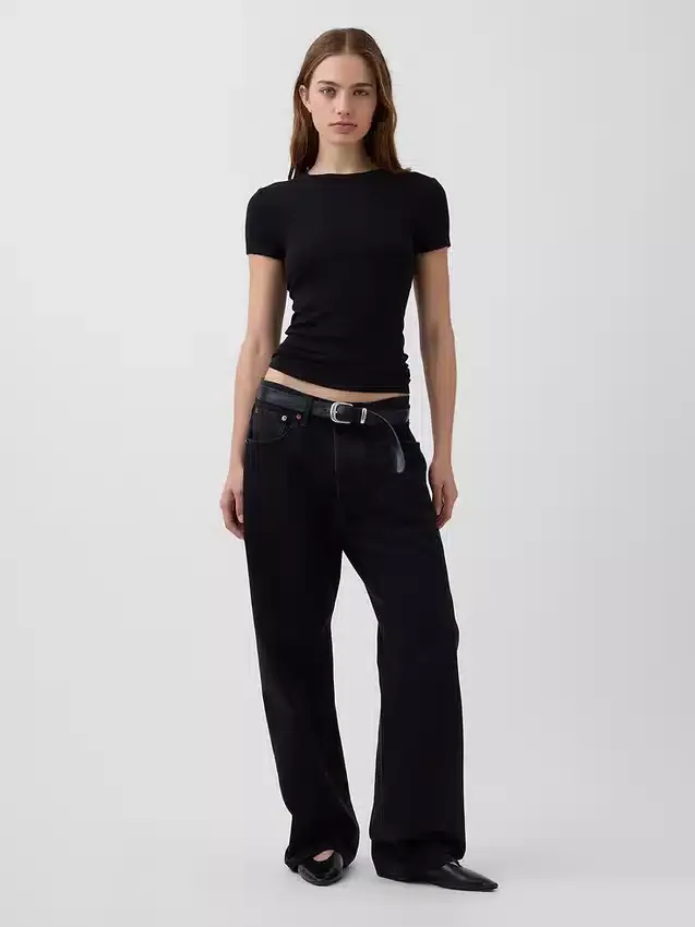 T-shirt moderna a girocollo