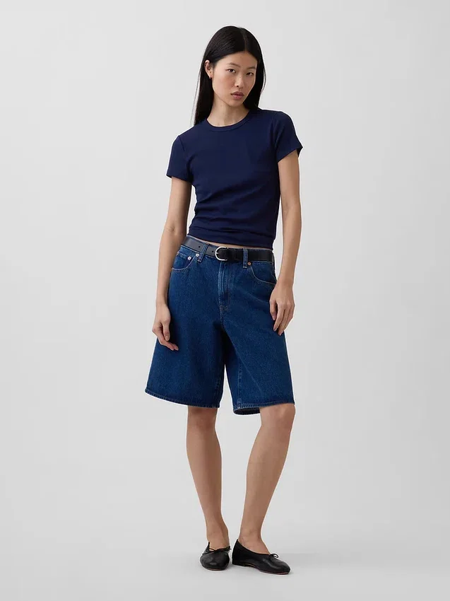 T-shirt moderna a girocollo