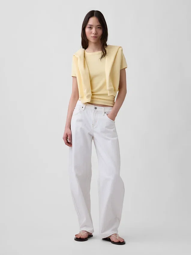 T-shirt moderna a girocollo