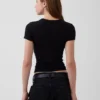T-shirt moderna a girocollo
