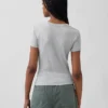 T-shirt moderna a girocollo