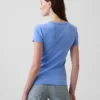 T-shirt moderna a girocollo