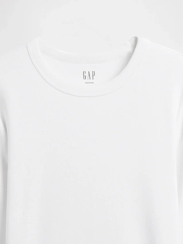 T-shirt moderna a girocollo