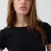 T-shirt moderna a girocollo