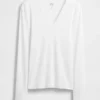 T-shirt moderna con scollo a V