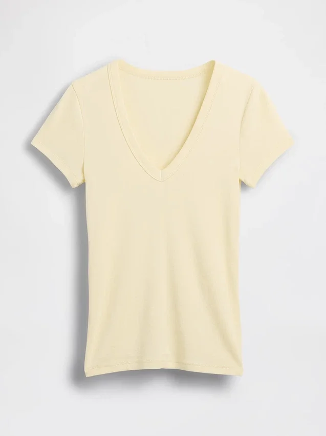 T-shirt moderna con scollo a V