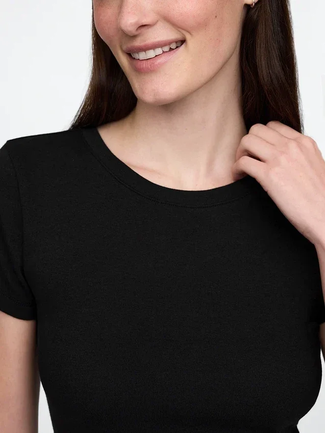 T-shirt moderno