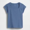 T-shirt per bambini con scollo quadrato