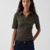 T-shirt utility moderna con maniche al gomito