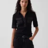 T-shirt utility moderna con maniche al gomito