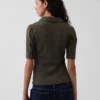 T-shirt utility moderna con maniche al gomito