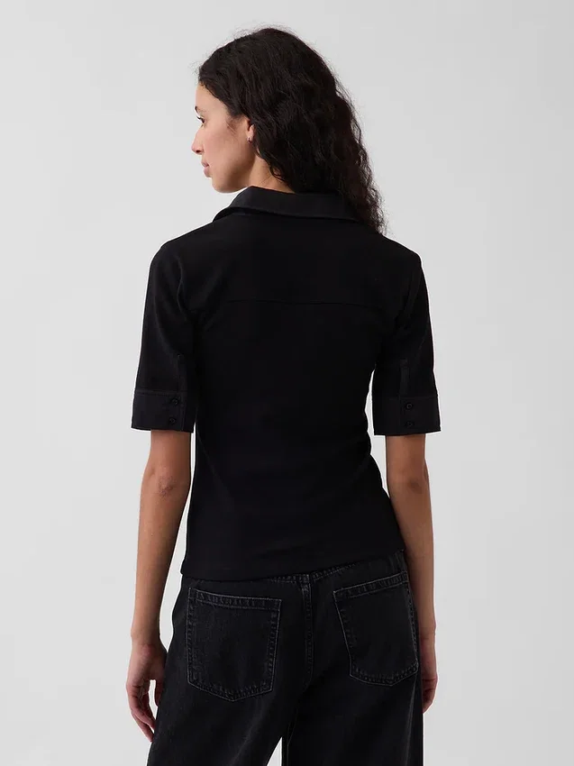 T-shirt utility moderna con maniche al gomito