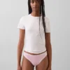 Tanga in cotone biologico elasticizzato con bordi in pizzo