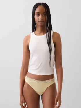 Tanga in cotone biologico elasticizzato con bordi in pizzo