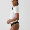 Tanga in morbidissimo cotone biologico elasticizzato con bordi in pizzo