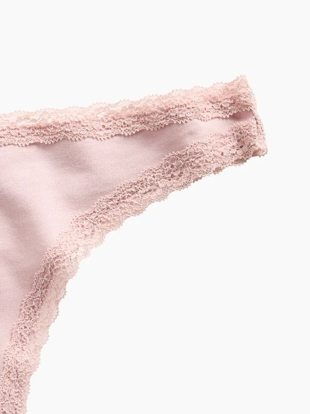 Tanga in morbidissimo cotone biologico elasticizzato con bordi in pizzo
