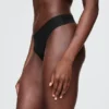 Tanga invisibile in cotone biologico elasticizzato