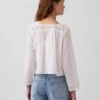 Top con scollo quadrato e bordi in pizzo