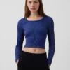 Top corto a costine senza cuciture GapFit