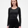 Top corto a costine senza cuciture GapFit