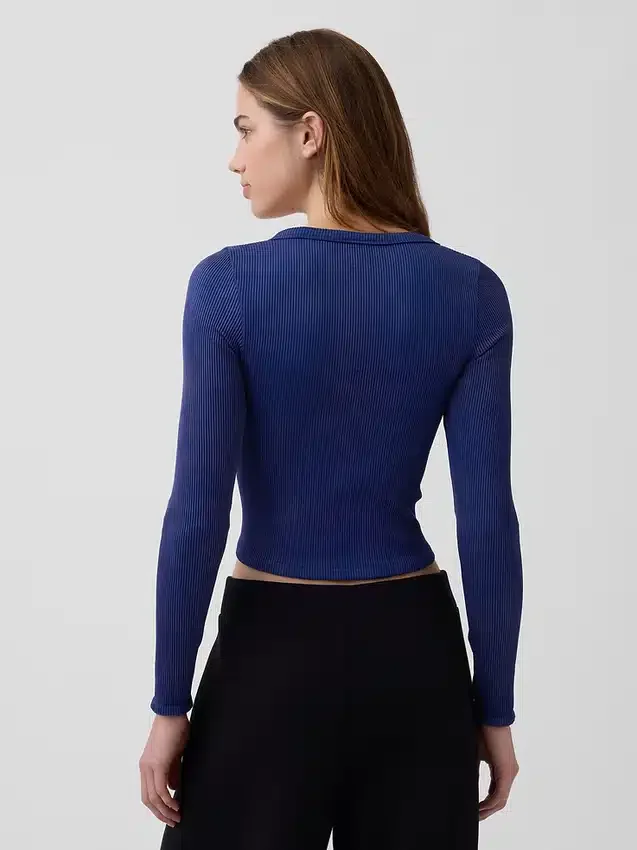 Top corto a costine senza cuciture GapFit